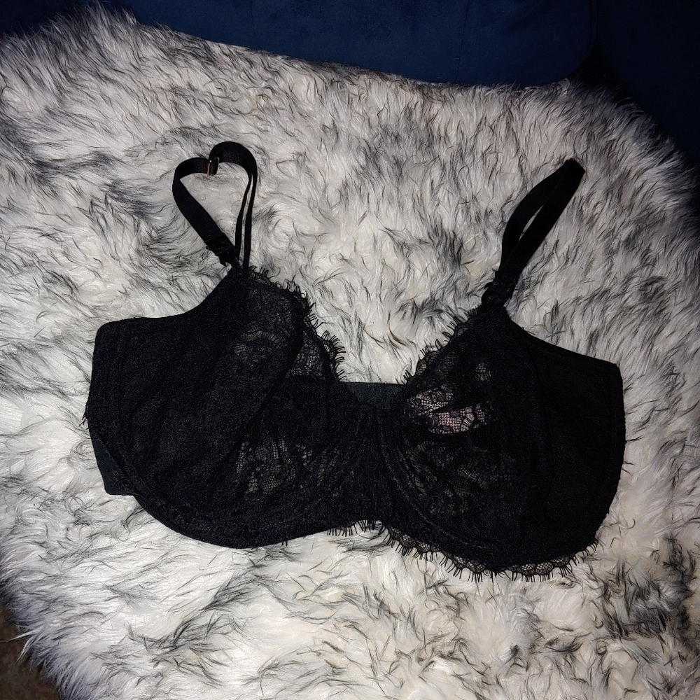 Black lace Victoria's Secret bra